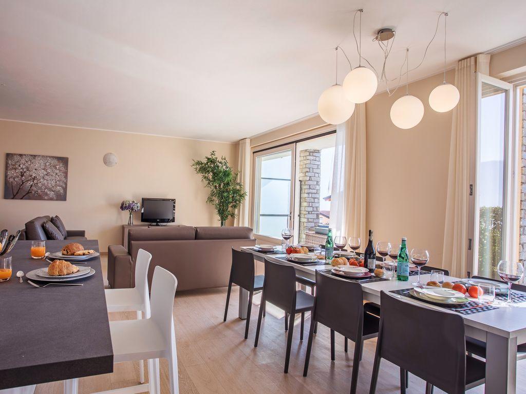 Ossuccio Grande C Home With Pool Sleeps 12 By Italian Apartments Como Dış mekan fotoğraf