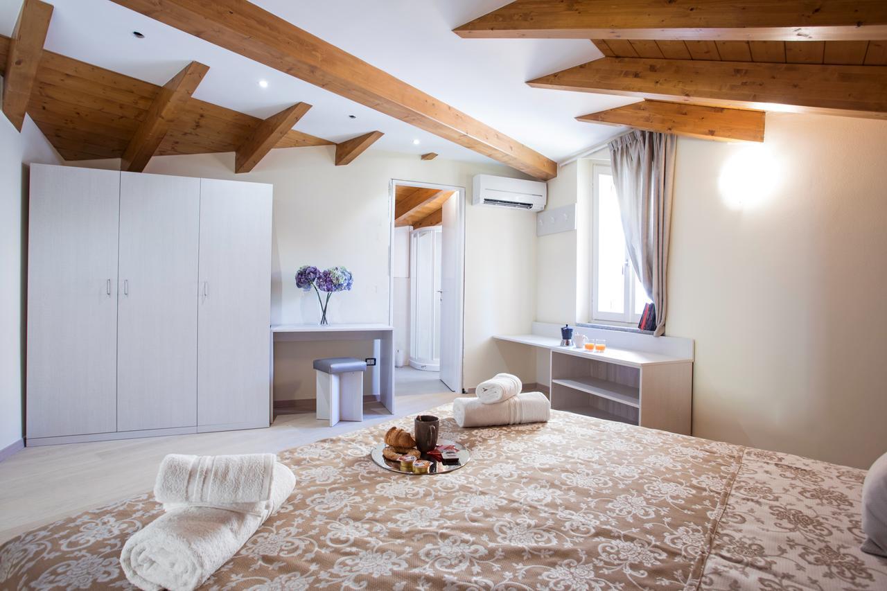 Ossuccio Grande C Home With Pool Sleeps 12 By Italian Apartments Como Dış mekan fotoğraf