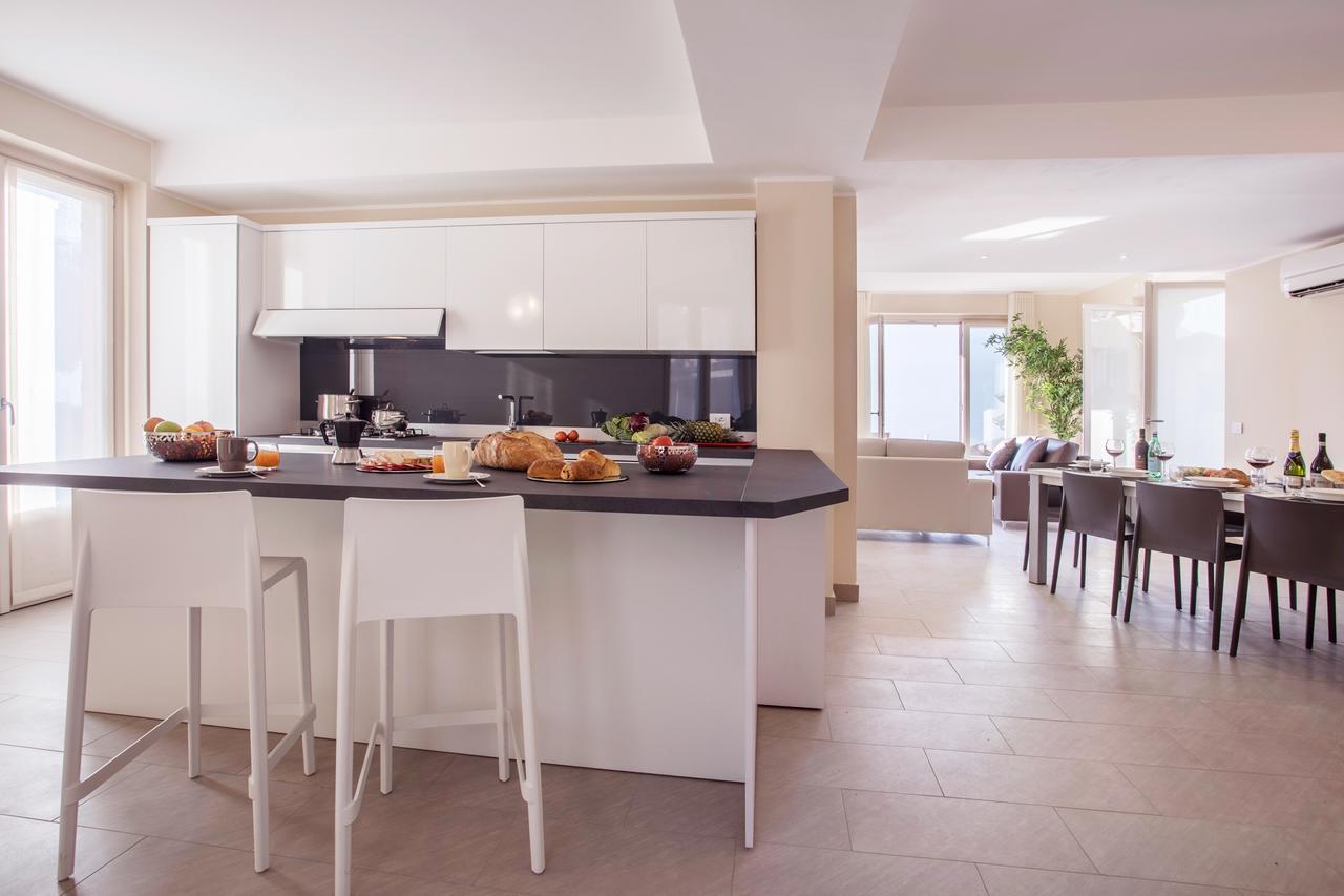 Ossuccio Grande C Home With Pool Sleeps 12 By Italian Apartments Como Dış mekan fotoğraf