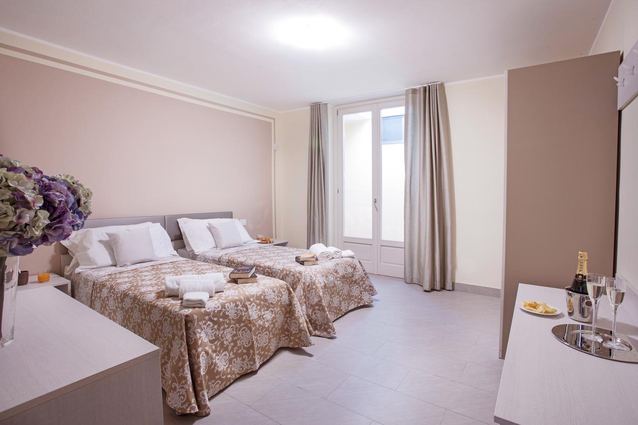 Ossuccio Grande C Home With Pool Sleeps 12 By Italian Apartments Como Dış mekan fotoğraf